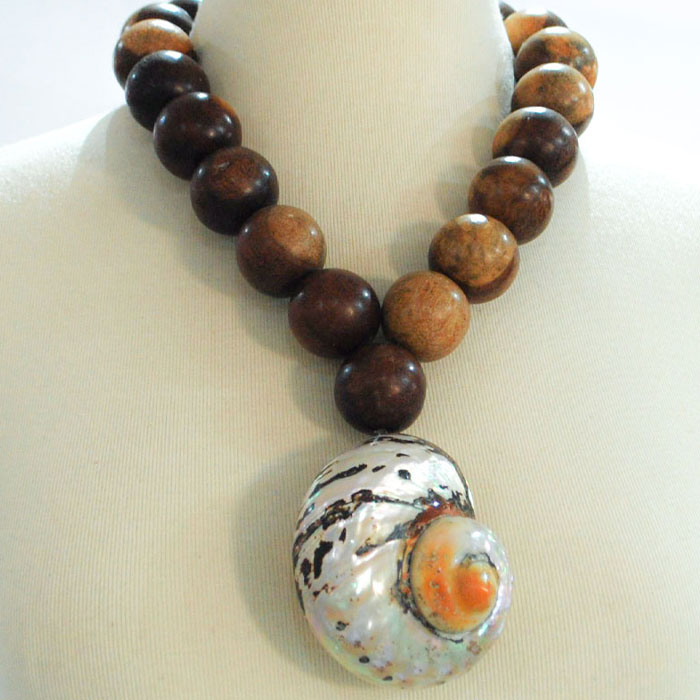 Collier coquillage Marrakech Samparely création Sidi-Ghanem