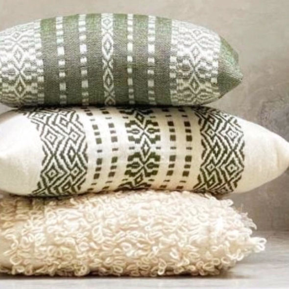 Coussins artisanaux Maroccan Craft Marrakech Al Massar Coussins artisanaux Maroccan Craft Marrakech Al Massar